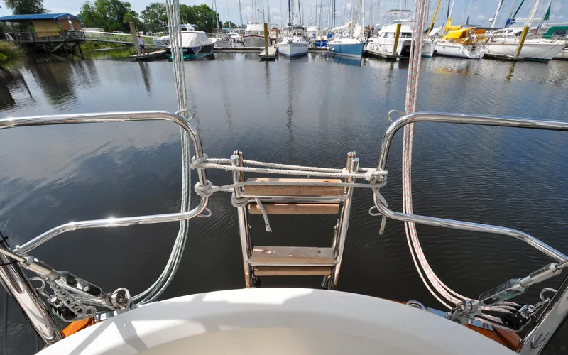 Tammie Norrie Yacht Photos Pics Shannon 43 - Tammie Norrie