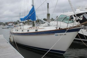 Pearson 424