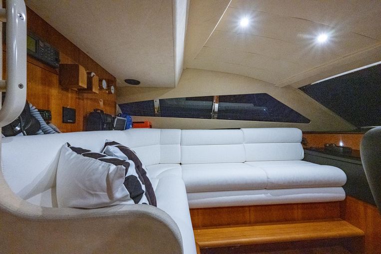 2003-94-ferretti-yachts-94