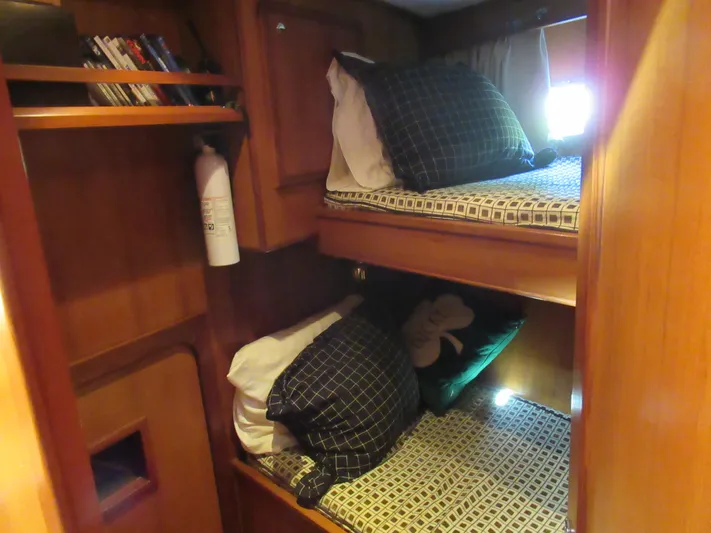 C'est La Vie Yacht Photos Pics 