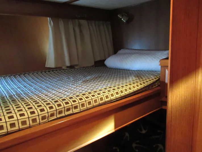 C'est La Vie Yacht Photos Pics 