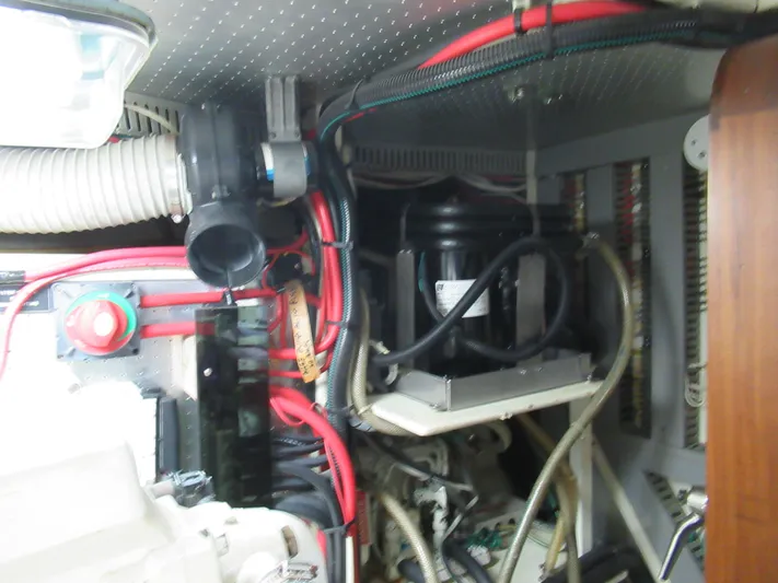 C'est La Vie Yacht Photos Pics 