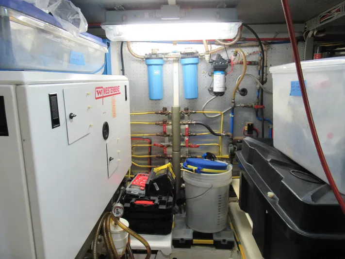 C'est La Vie Yacht Photos Pics 