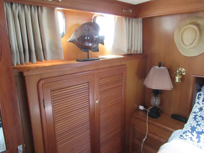 C'est La Vie Yacht Photos Pics 