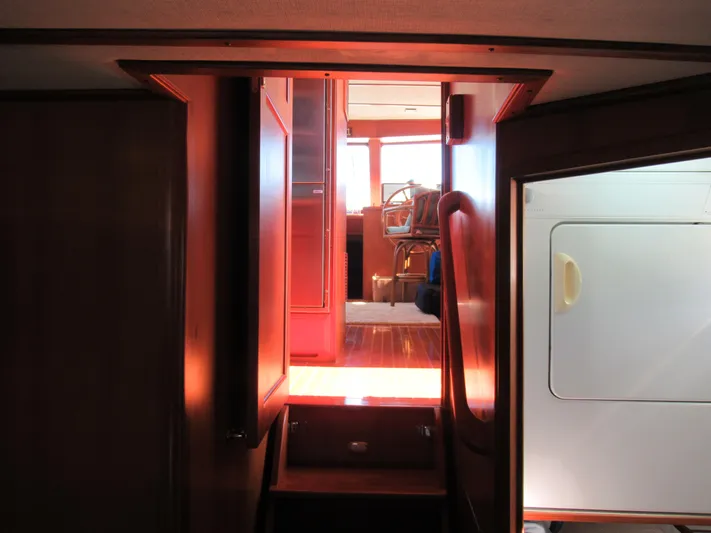 C'est La Vie Yacht Photos Pics 