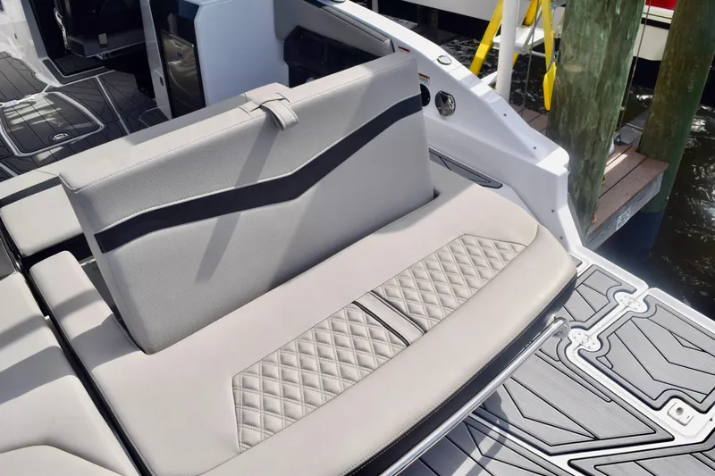  Yacht Photos Pics 2025 Monterey 275SS Super Sport boat interior with stylish seating and modern design.