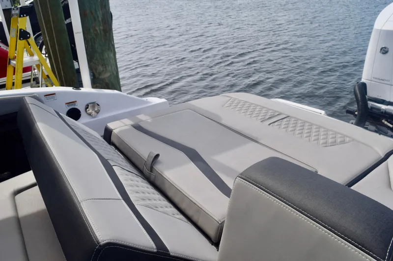  Yacht Photos Pics 2025 Monterey 275SS Super Sport boat with sleek seating and water backdrop.