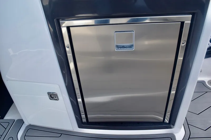  Yacht Photos Pics Stainless steel Isotherm fridge on 2025 Monterey 275SS Super Sport boat.