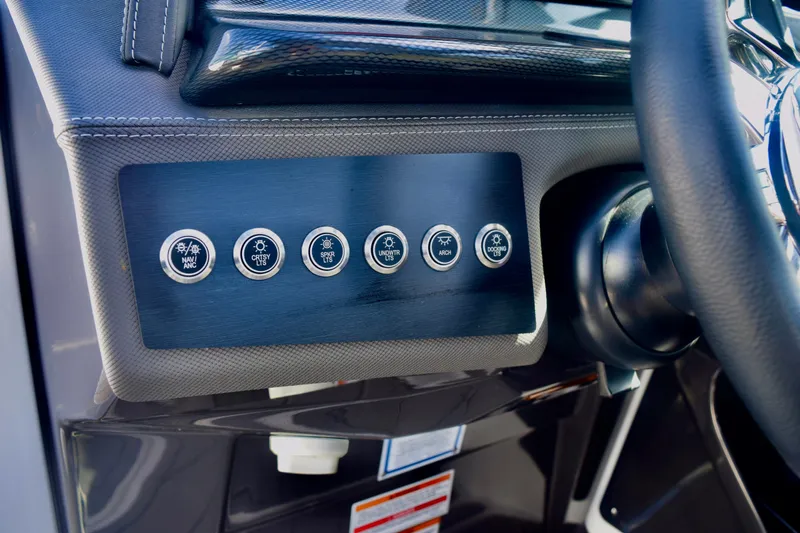  Yacht Photos Pics Dashboard controls of 2025 Monterey 275SS Super Sport boat.