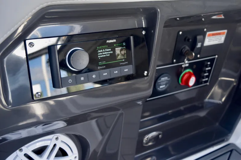  Yacht Photos Pics 2025 Monterey 275SS Super Sport dashboard with audio system and controls.