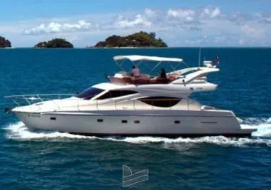 2006 Ferretti Yachts 500