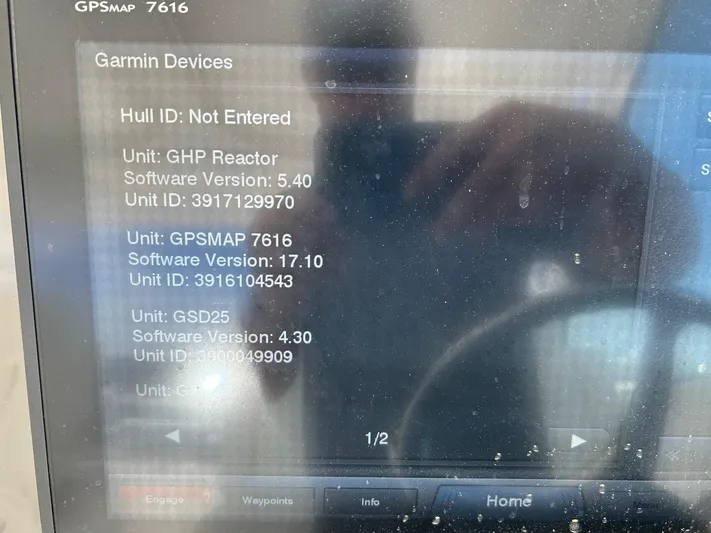  Yacht Photos Pics Garmin device screen displaying software versions on Pursuit DC 325 Dual Console, 2015 model.