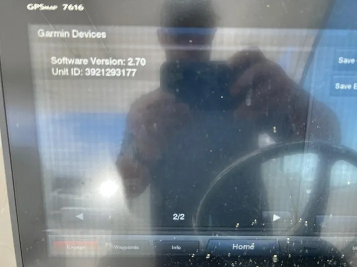  Yacht Photos Pics Garmin GPS display on 2015 Pursuit DC 325 Dual Console, software version 2.70.