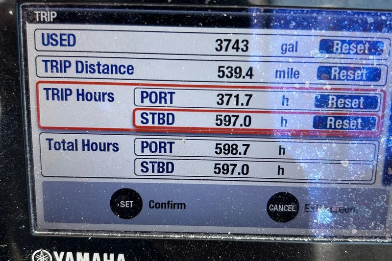  Yacht Photos Pics Display screen showing trip data for a 2015 Pursuit DC 325 Dual Console boat.