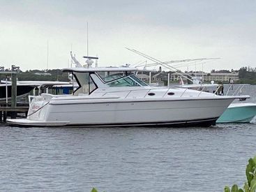 2001 40' Tiara Yachts-4000 Express Stuart, FL, US