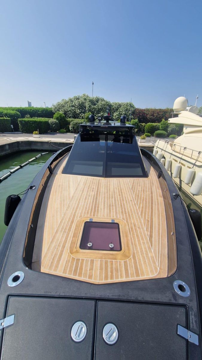 2010 Wally 57 