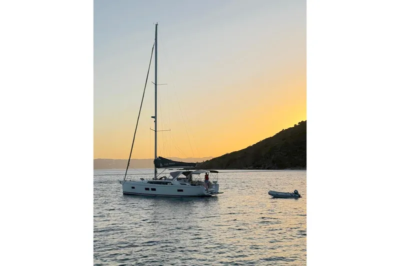 The Perch Yacht Photos Pics Grand Soleil 46 LC