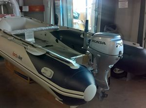 2021 Honwave T35 boat £1200 package deals with engines and trailer, all available