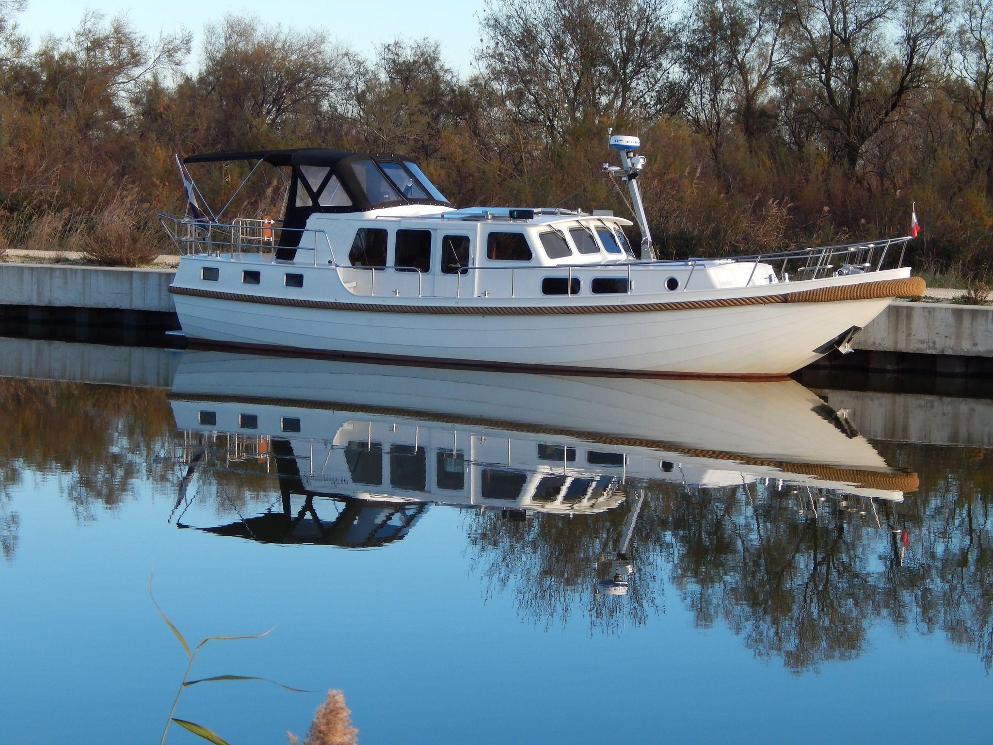 dutch steel motor yacht builders