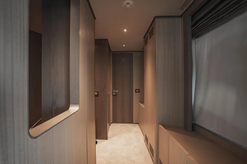 Abbentures III Yacht Photos Pics 