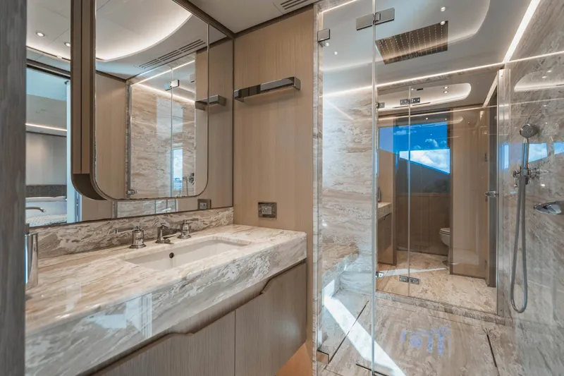 Abbentures III Yacht Photos Pics 