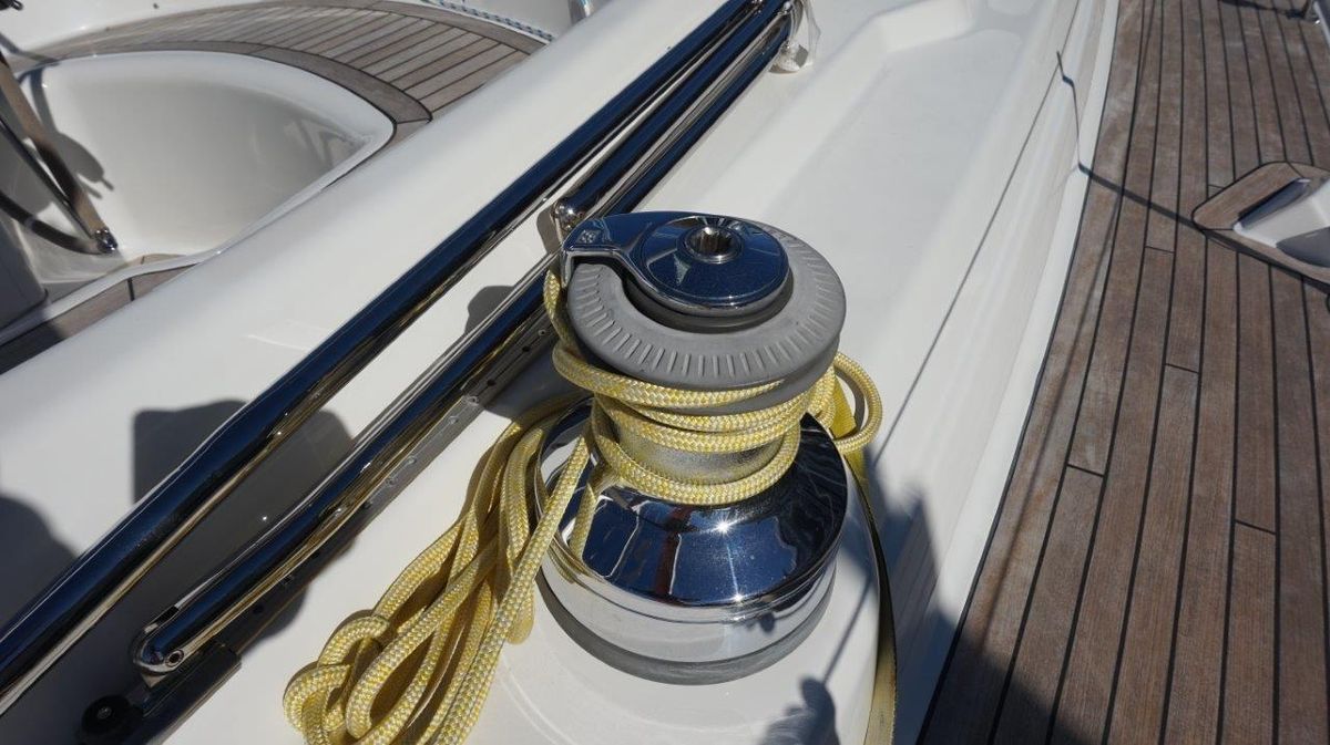 2008 Oyster 46 
