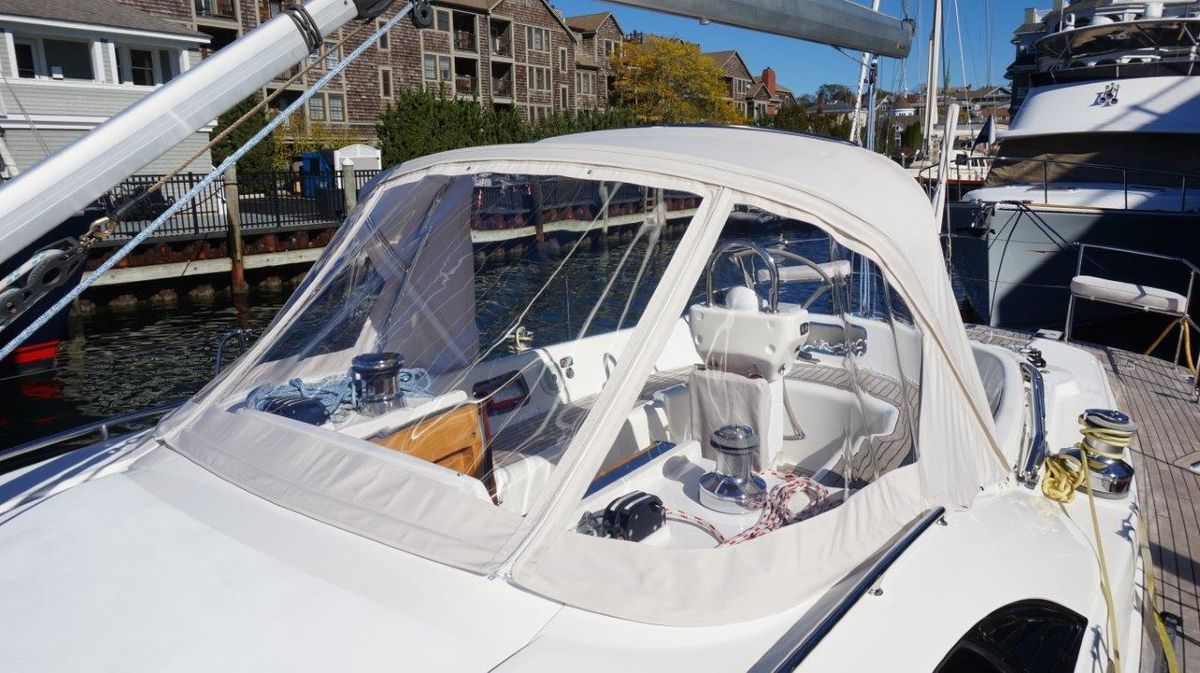 2008 Oyster 46 