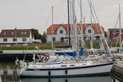 Hallberg-Rassy 37