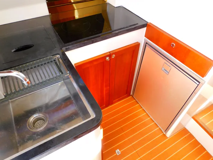 Grey Ghost Yacht Photos Pics 