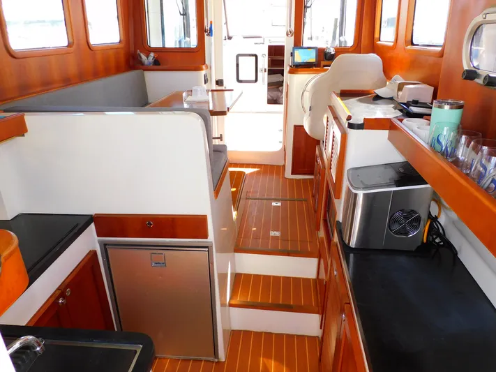 Grey Ghost Yacht Photos Pics 