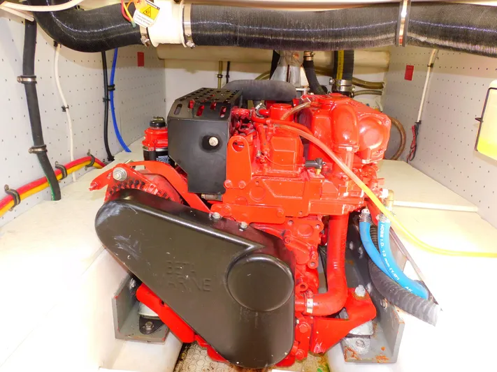 Grey Ghost Yacht Photos Pics 