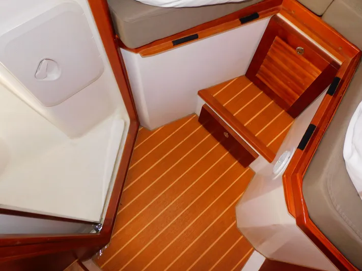 Grey Ghost Yacht Photos Pics 