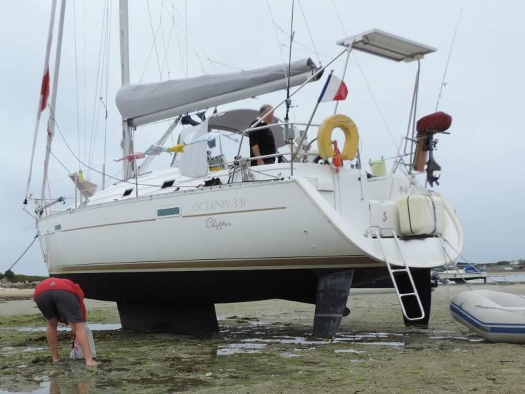 beneteau lifting keel yachts