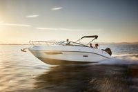 2023 Sea Ray 230 Sun Sport Outboard