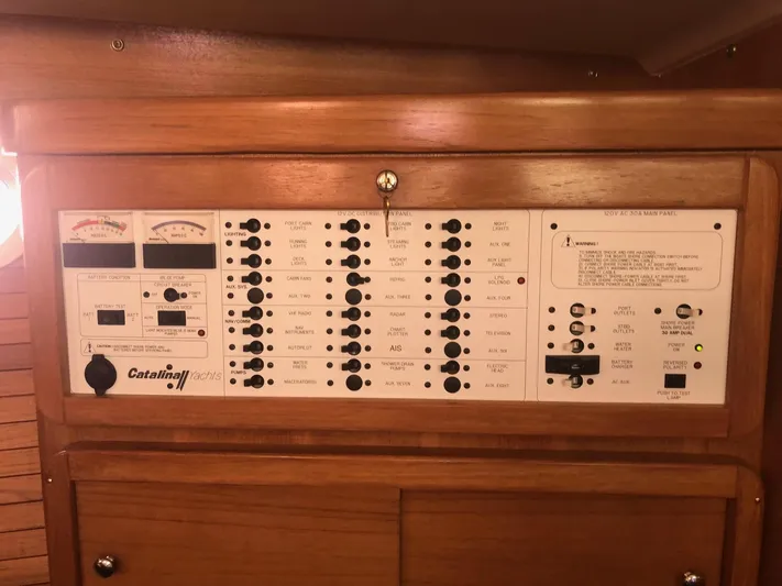 Wanderlust Yacht Photos Pics Electrical panel