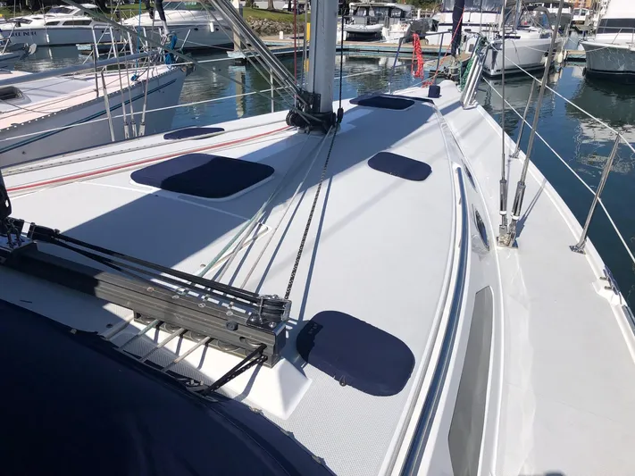 Wanderlust Yacht Photos Pics Lines led aft