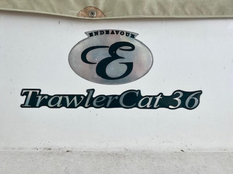 2001 Endeavour 36 Trawler Cat