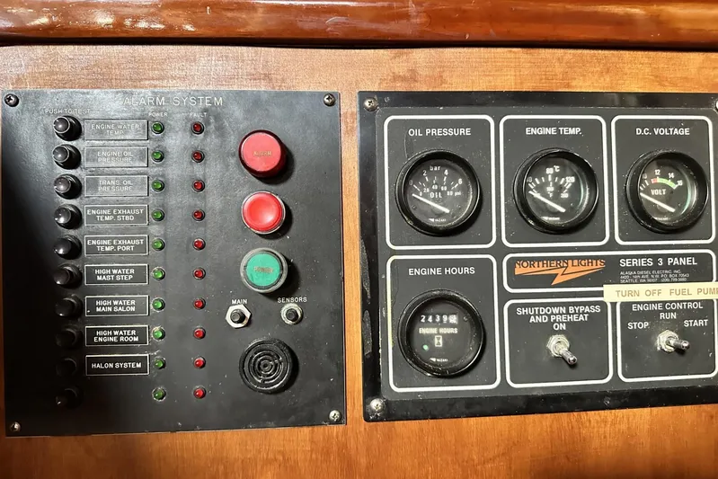Wind Seeker 1 Yacht Photos Pics Control panel of a 1989 Windship 60 yacht, featuring alarm system and engine gauges.
