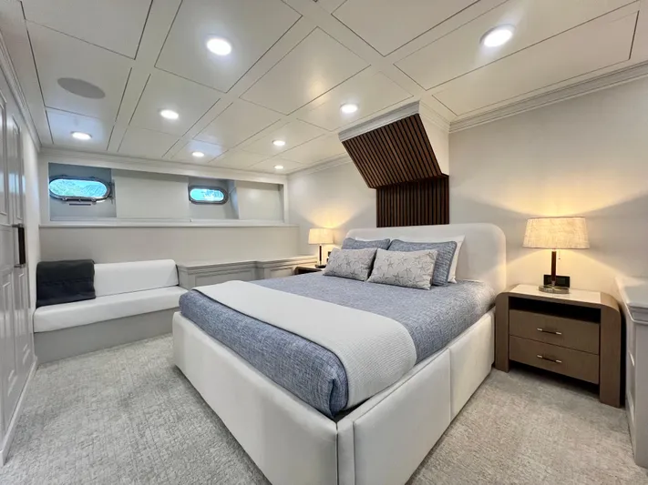 Panacea Yacht Photos Pics 