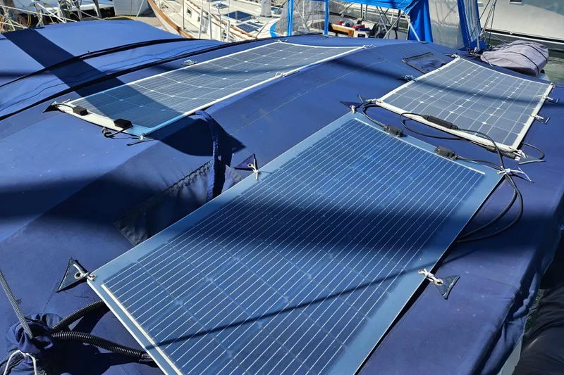 "juniper" Yacht Photos Pics Solar panels on a 2006 Catalina 400 MkII sailboat deck.