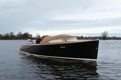 2021 AdmiralsTender C28e