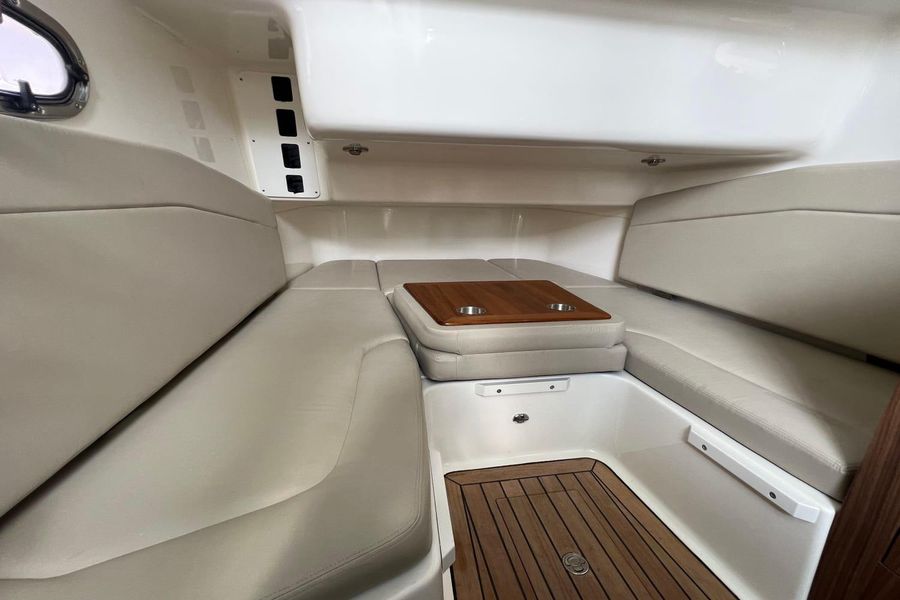 2021 Boston Whaler 380 Outrage