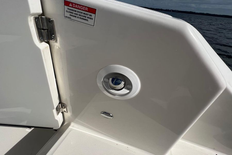 2021 Boston Whaler 380 Outrage