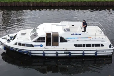 1996 Le Boat Crusader