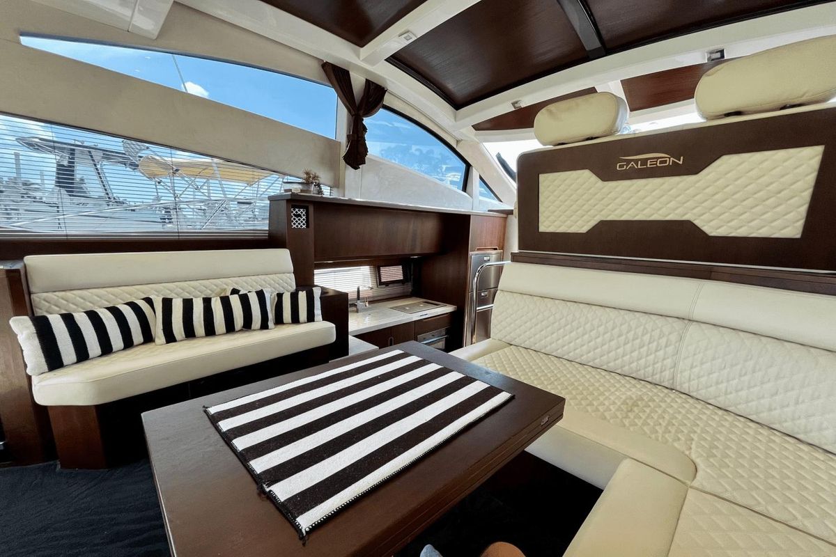 2018 Galeon 43 