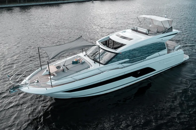 Maxelina Yacht Photos Pics Top