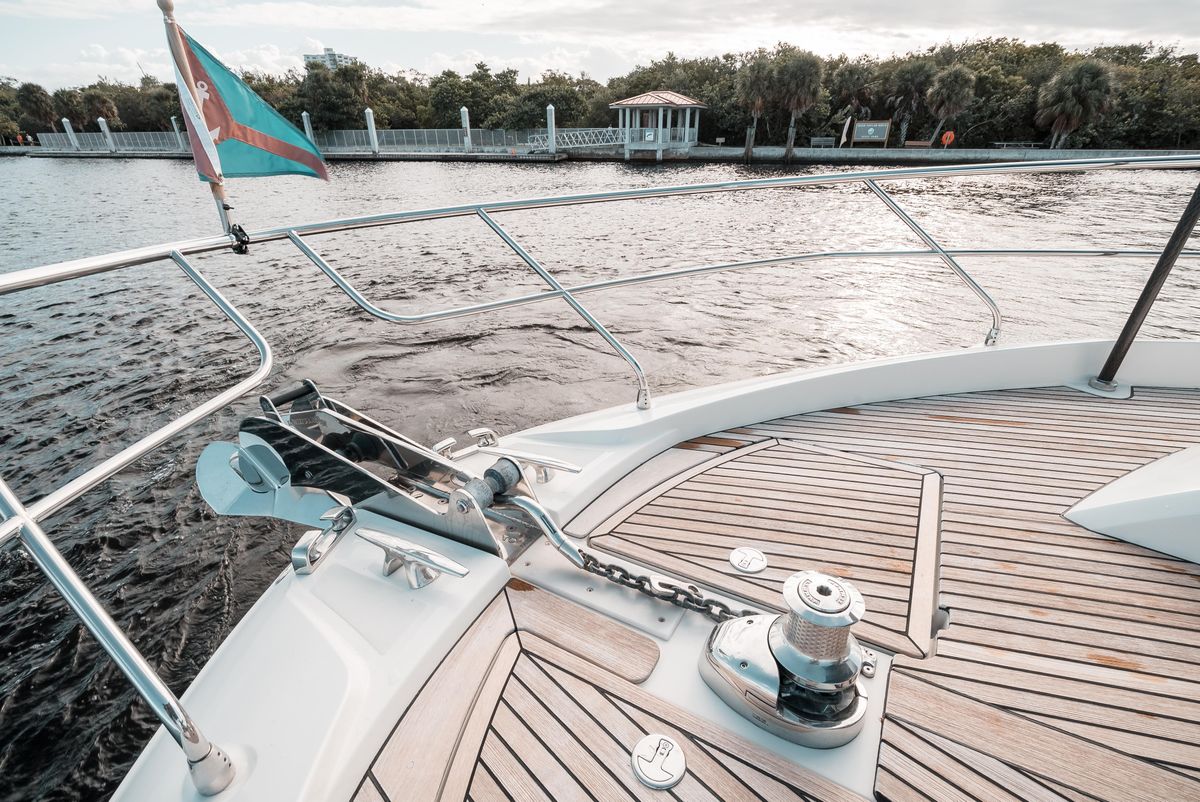 2019 Prestige 59 