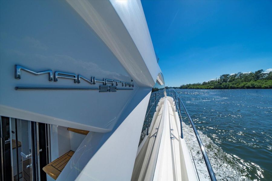 2018 Sunseeker MANHATTAN