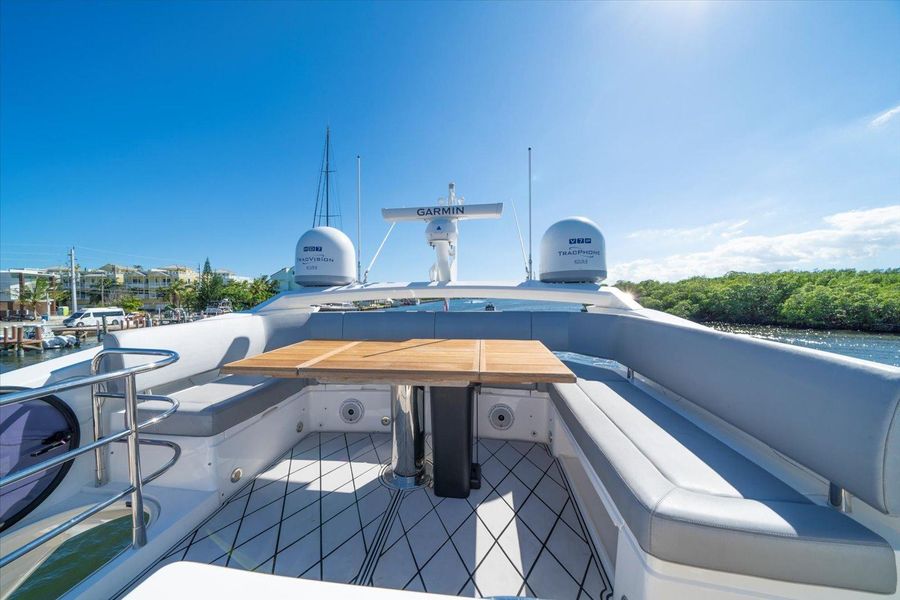 2018 Sunseeker MANHATTAN