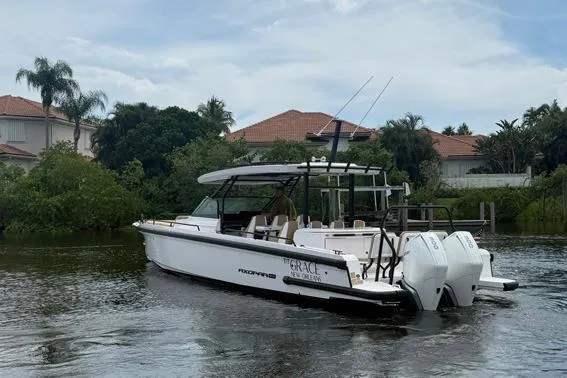 T/t Grace Yacht Photos Pics Stern quarter